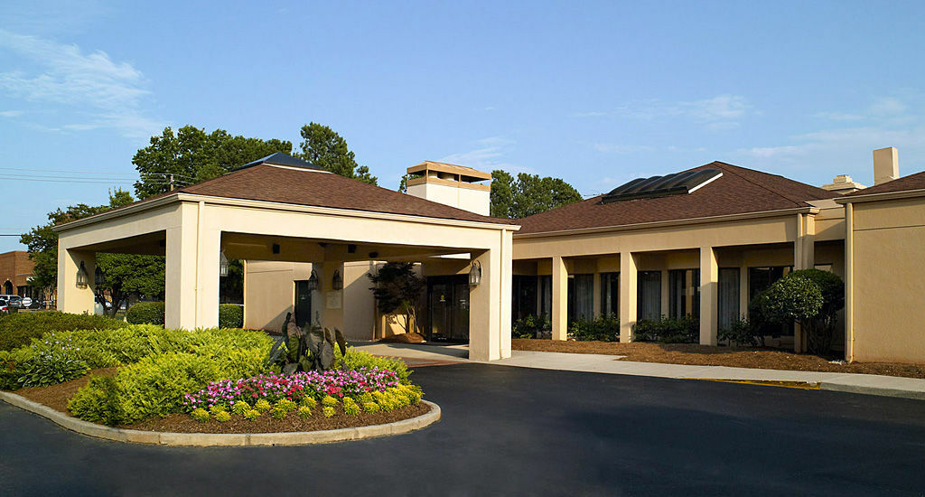 Courtyard Atlanta Northlake Tucker Dış mekan fotoğraf